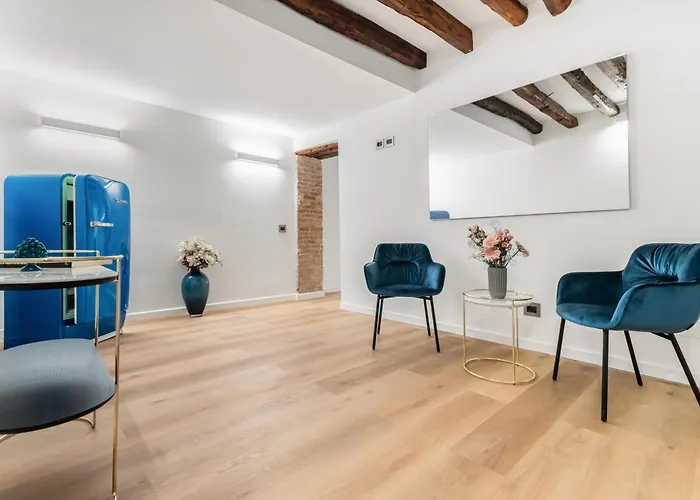 Piazza Indipendenza Loft & Rooms