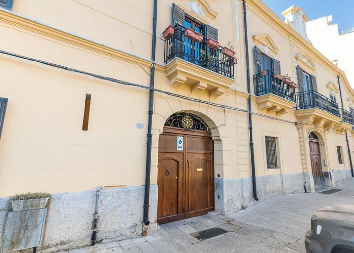 Piazza Indipendenza Loft & Rooms